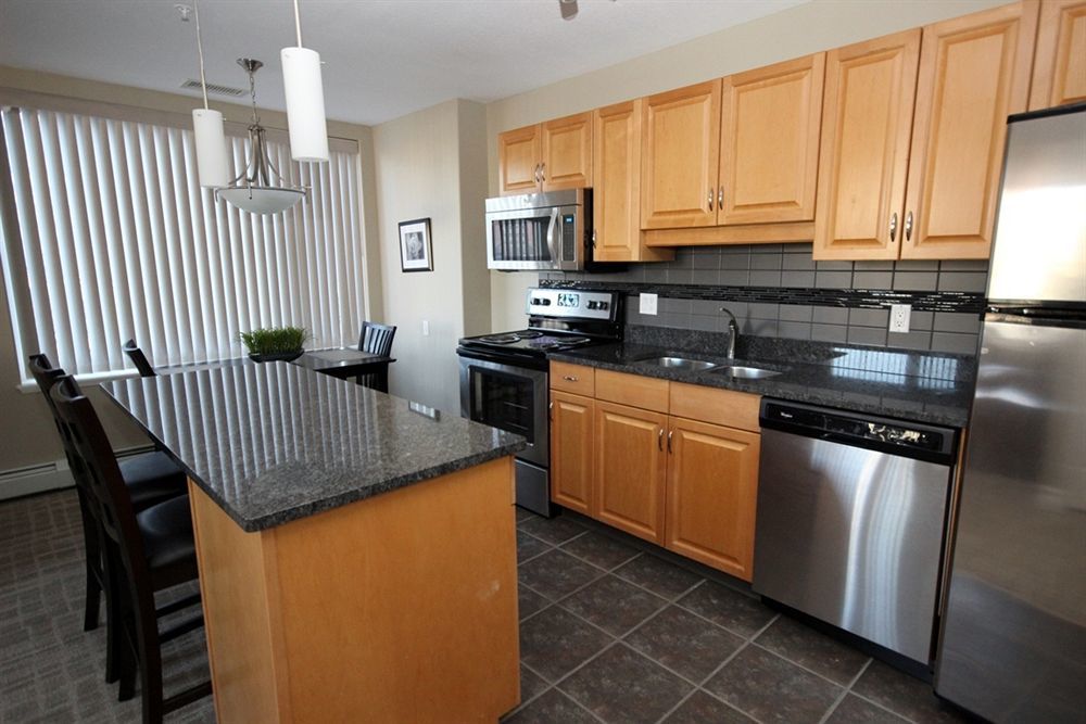 Canterra Suites Hotel Edmonton Kültér fotó