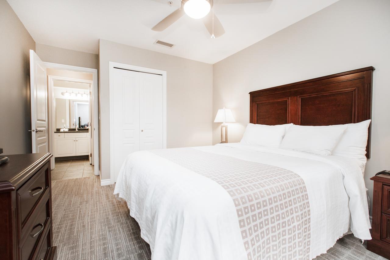 Canterra Suites Hotel Edmonton Kültér fotó